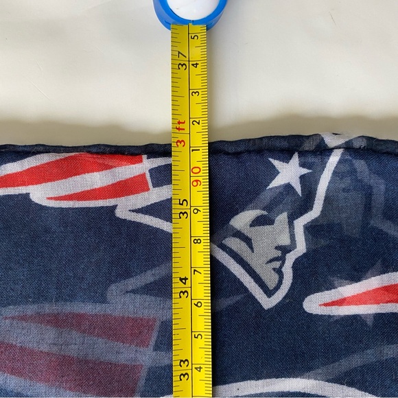 New England Patriots Infinity Scarf Football  Sheer Red Blue Pats Logo EUC NFL - Picture 7 of 14